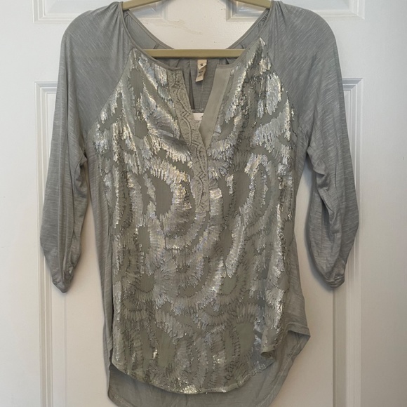 NWT Anthropologie Metallic Starshine Henley Top - Picture 2 of 7